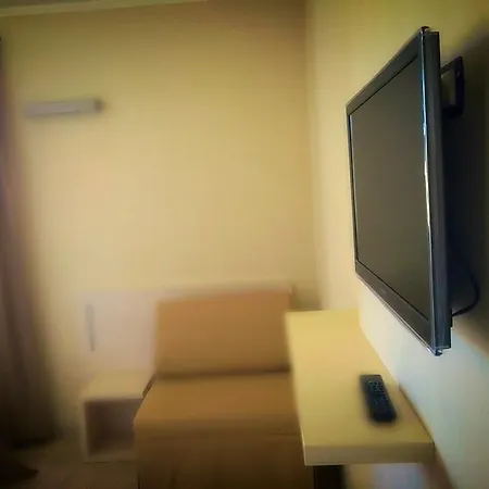 Corte Montioni 宾馆 拉齐塞